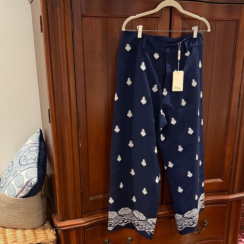 Elie Tahari Navy and White Embroidered Pants